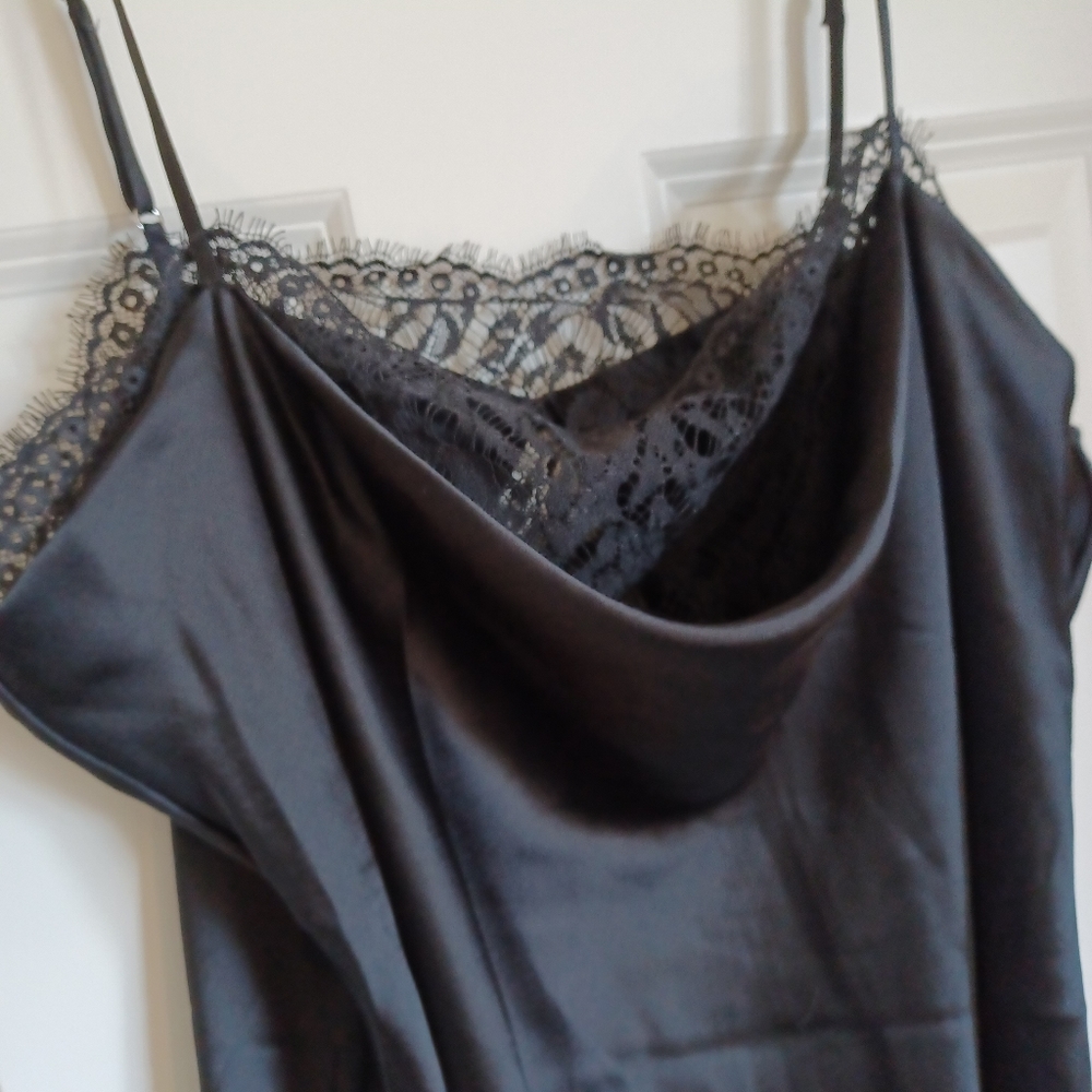 Victoria's Secret Satin Cowl Neck Lace Bodysuit Black Women's Size XL NWT